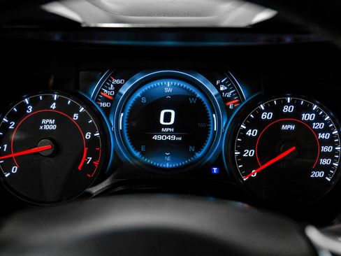 Used 2018 Chevrolet Camaro SS RWD image 23