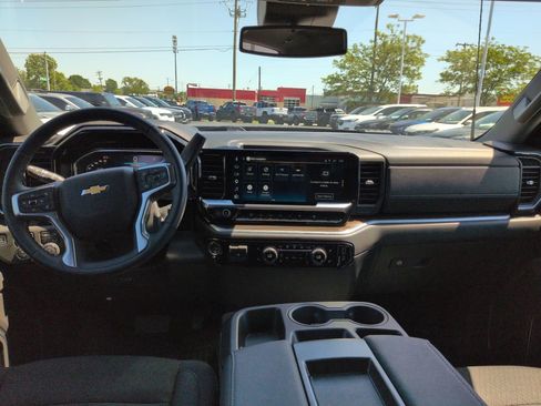 Used 2026 Chevrolet Silverado 3500 LT w/ All Star Edition AWD/4WD image 12