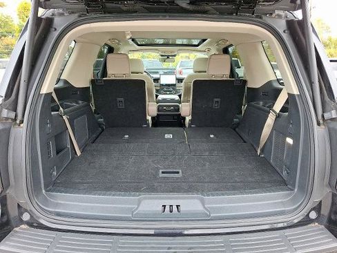 Certified 2024 Ford Expedition Limited image 30