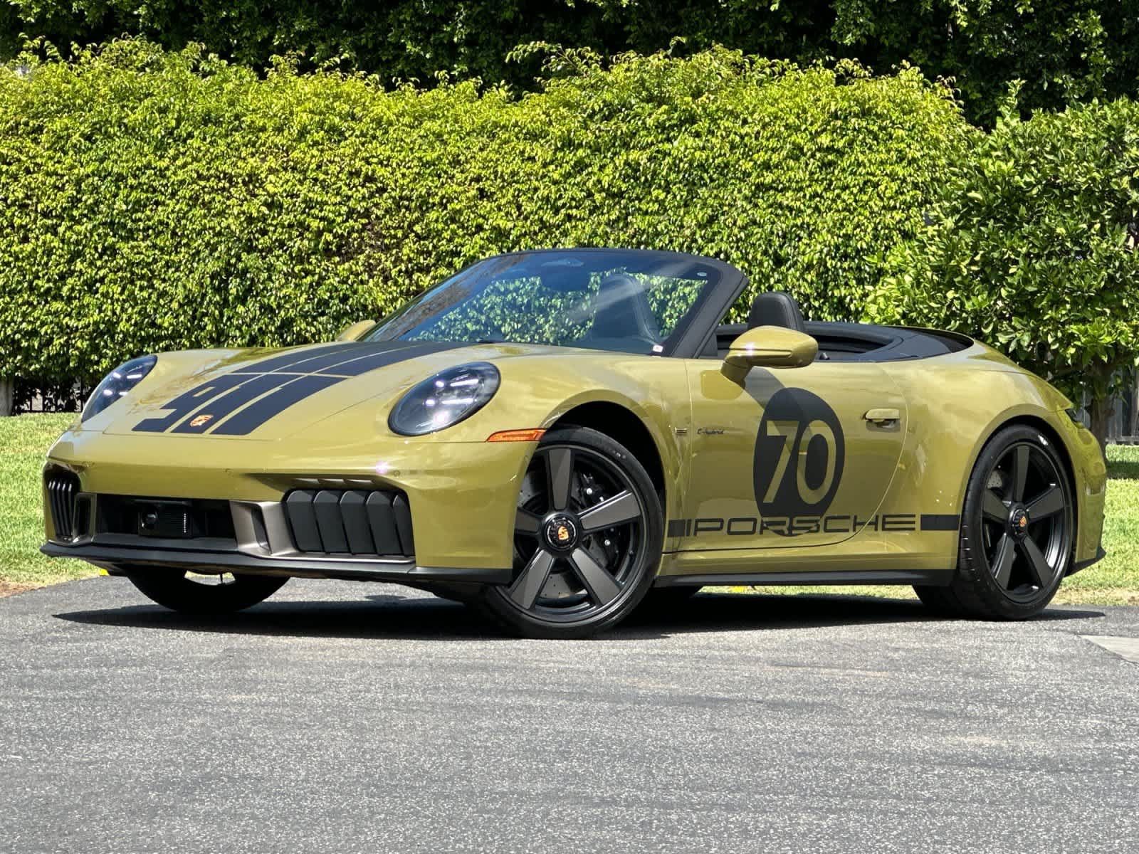 Used 2026 Porsche 911 Carrera GTS RWD image 1