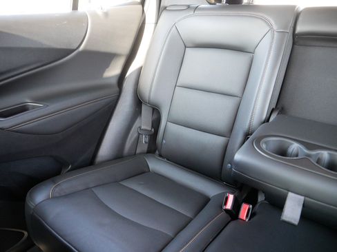 Used 2020 Chevrolet Equinox Premier image 12