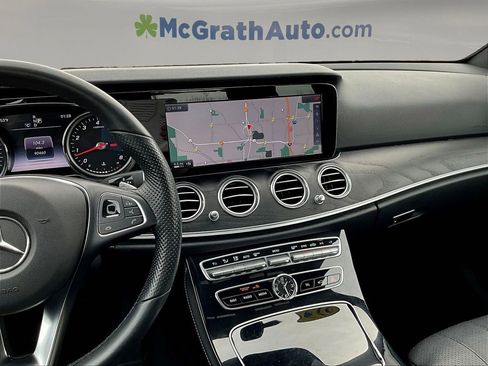 Used 2017 Mercedes-Benz E 300 4MATIC image 10