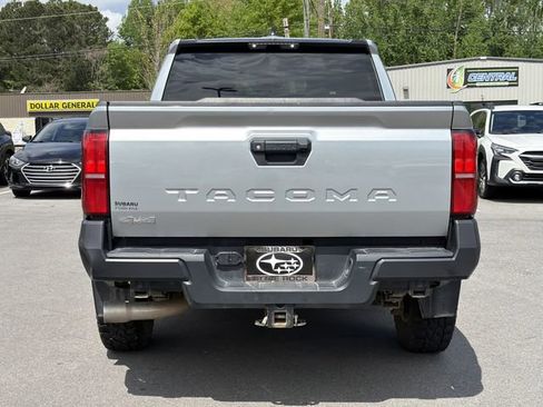 Used 2024 Toyota Tacoma SR image 4