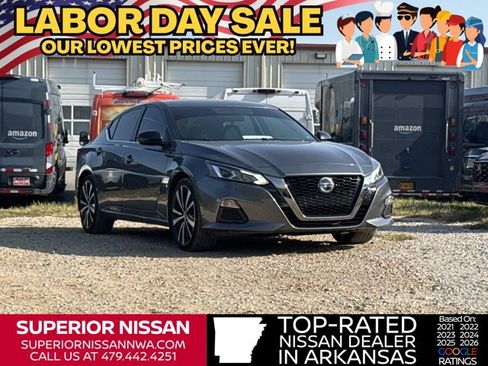 Used 2019 Nissan Altima 2.5 SR FWD image 1