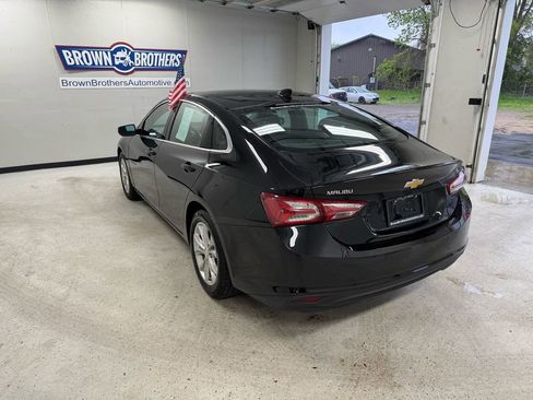 Used 2020 Chevrolet Malibu LT w/ Leather Package FWD image 4