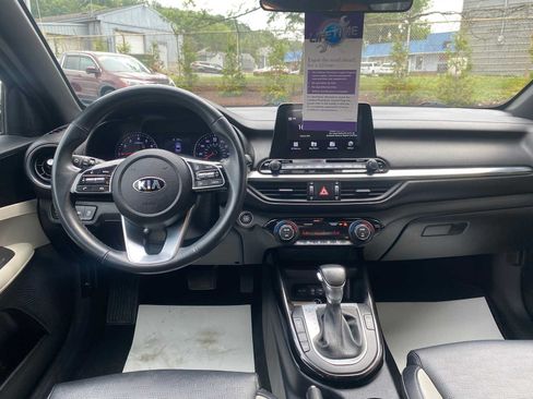 Used 2019 Kia Forte EX FWD image 8