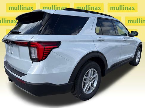 New 2026 Ford Explorer Active w/ Active Comfort Package RWD image 15
