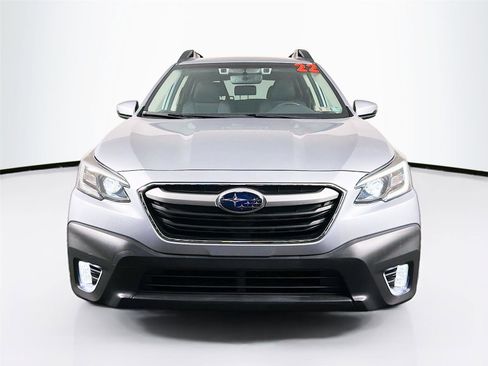 Used 2022 Subaru Outback Premium AWD/4WD image 2
