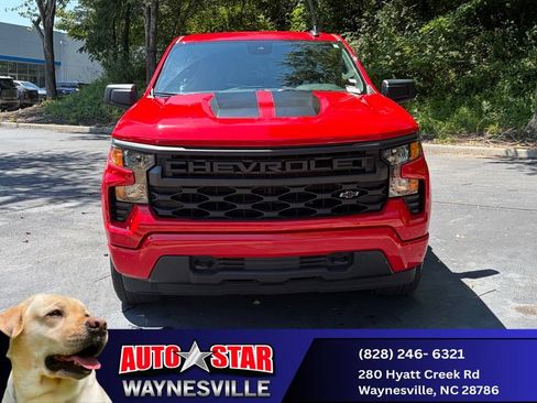 Used 2023 Chevrolet Silverado 1500 Custom w/ Rally Edition AWD/4WD image 9