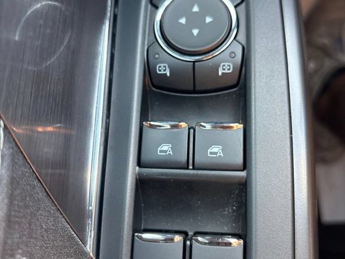 Used 2024 Ford F150 Lariat w/ FX4 Off-Road Package AWD/4WD image 18