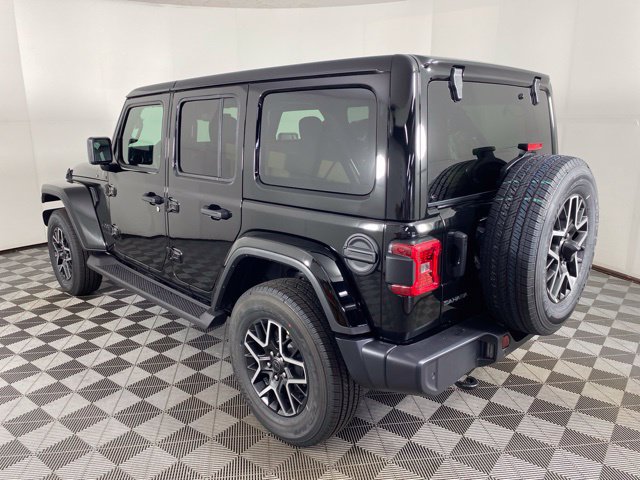 New 2027 Jeep Wrangler Unlimited Sahara AWD/4WD image 9