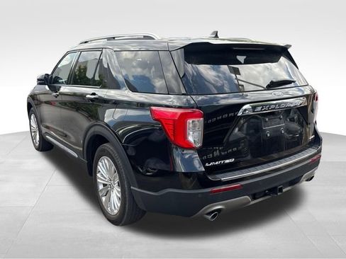 Used 2023 Ford Explorer Limited w/ Equipment Group 301A AWD/4WD image 5