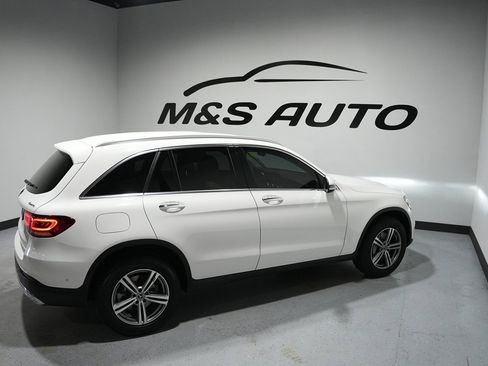 Used 2021 Mercedes-Benz GLC 300 4MATIC image 7