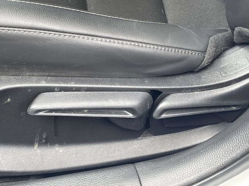 Used 2025 Honda Civic Sport image 27