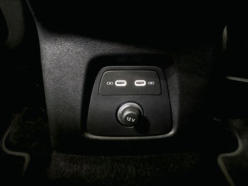 Used 2024 Audi Q4 e-tron Premium w/ Convenience Package AWD/4WD image 33