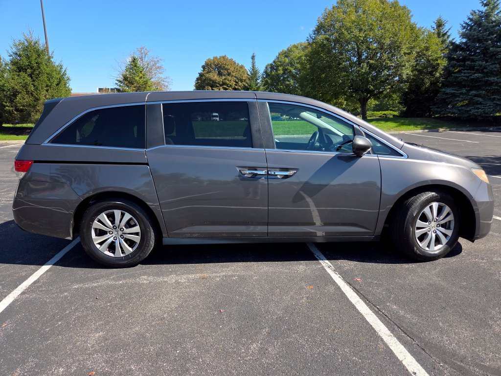 Used 2016 Honda Odyssey SE image 23