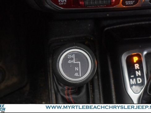 Used 2023 Jeep Wrangler Unlimited Rubicon w/ LED Lighting Group image 24