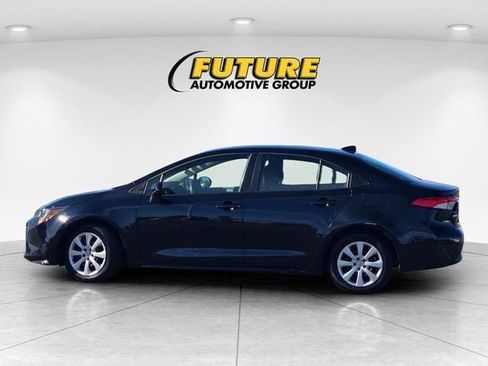 Certified 2024 Toyota Corolla LE image 9