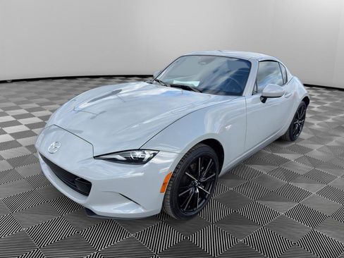 Used 2024 MAZDA MX-5 Miata RF Grand Touring image 3