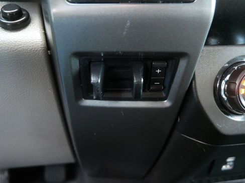 Used 2021 Ford F250 XLT image 21