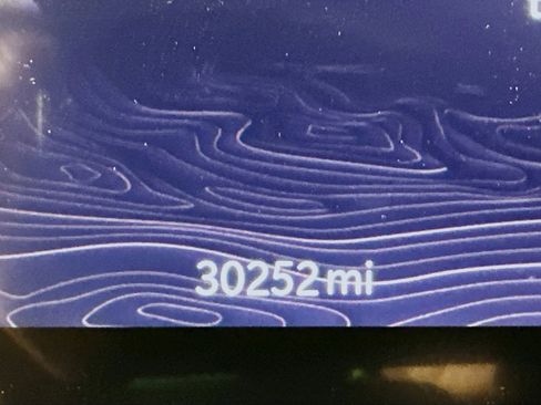 Used 2023 Jeep Grand Cherokee L Laredo image 19