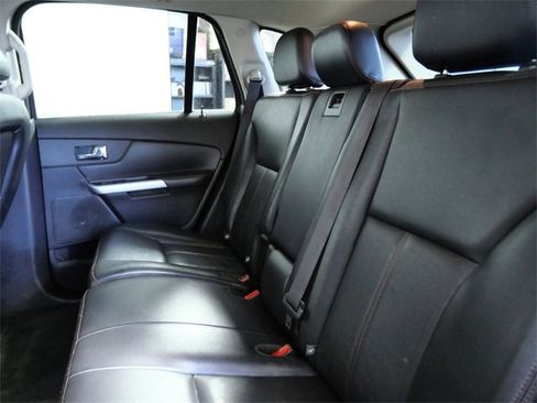 Used 2011 Ford Edge Limited image 15