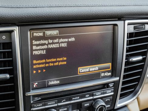 Used 2016 Porsche Panamera S w/ Premium Package Plus image 32