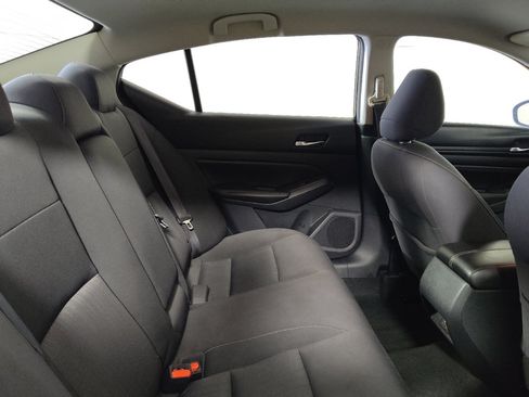Used 2020 Nissan Altima 2.5 S FWD image 19