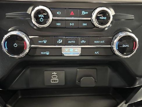 Used 2025 Ford F150 XLT w/ Equipment Group 301A Standard AWD/4WD image 17