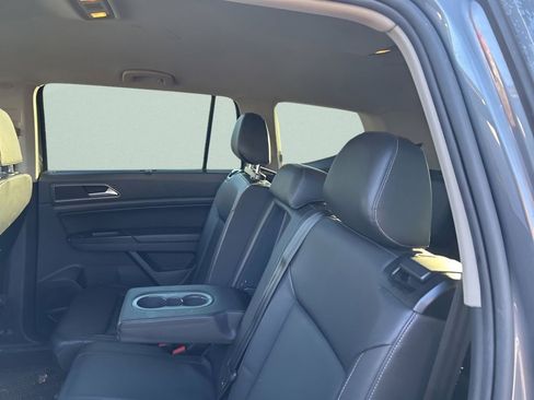 Used 2018 Volkswagen Atlas SE image 18
