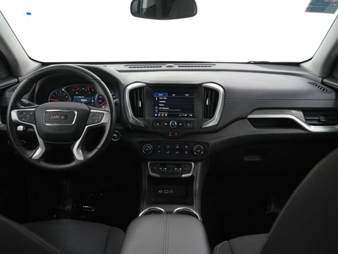Used 2024 GMC Terrain SLE image 13