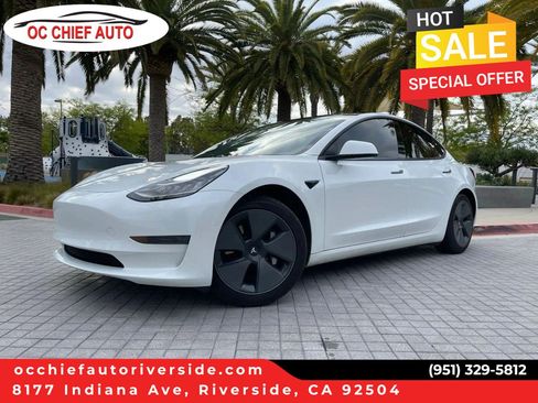 Used 2023 Tesla Model 3 Standard Range RWD image 1