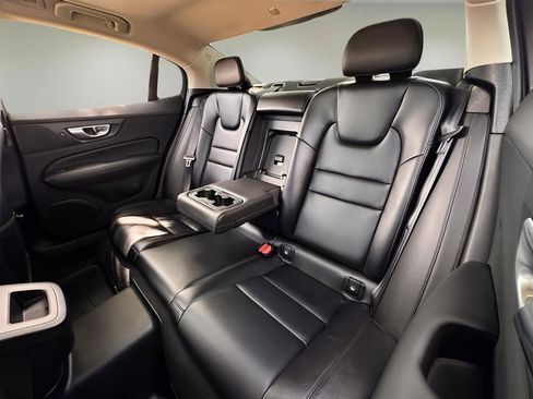 Used 2024 Volvo S60 B5 Core FWD image 19