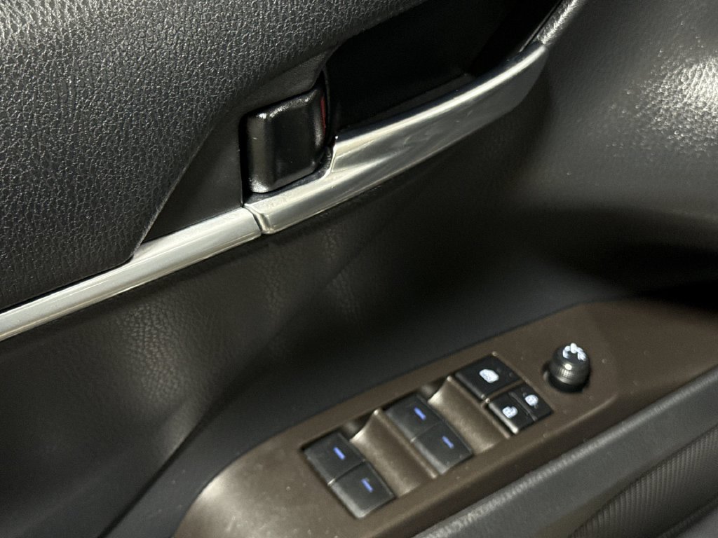 Used 2023 Toyota Camry SE FWD image 20