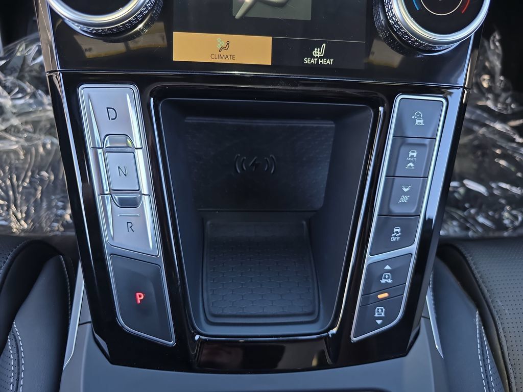 Certified 2024 Jaguar I-PACE R-Dynamic HSE AWD/4WD image 25