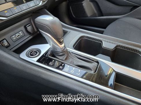 Used 2024 Nissan Sentra SV FWD image 24