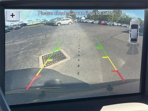 Used 2018 Ford Escape SEL image 16