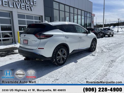 Used 2019 Nissan Murano Platinum image 9