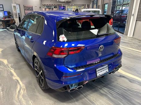 Used 2024 Volkswagen Golf R AWD/4WD image 33