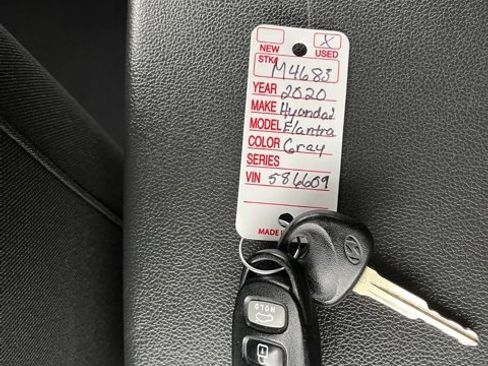 Used 2020 Hyundai Elantra SEL w/ Cargo Package (C1) image 44