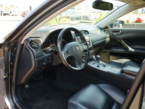 Used 2009 Lexus IS 250 RWD image 12