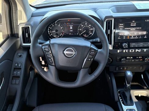 New 2026 Nissan Frontier SV AWD/4WD image 12