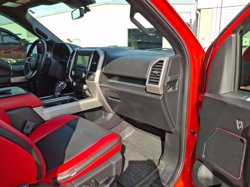 Used 2019 Ford F150 Lariat w/ Equipment Group 502A Luxury AWD/4WD image 24