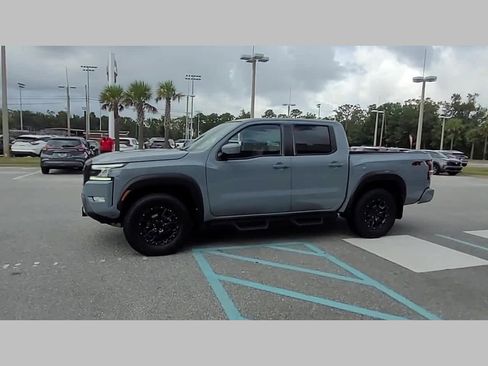 Used 2024 Nissan Frontier PRO-4X w/ Pro Premium Package image 24