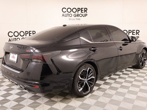 Used 2023 Nissan Altima 2.5 SR image 19