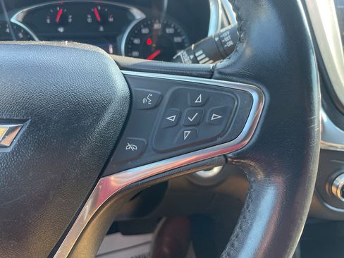 Certified 2020 Chevrolet Equinox LT FWD image 23