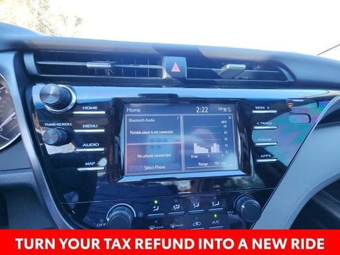 Used 2019 Toyota Camry LE image 21