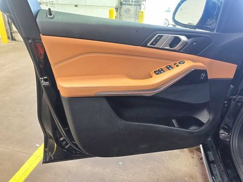 Used 2019 BMW X5 xDrive40i AWD/4WD image 16