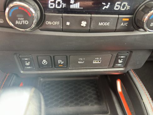 Used 2024 Nissan Frontier PRO-4X w/ Pro Premium Package AWD/4WD image 26