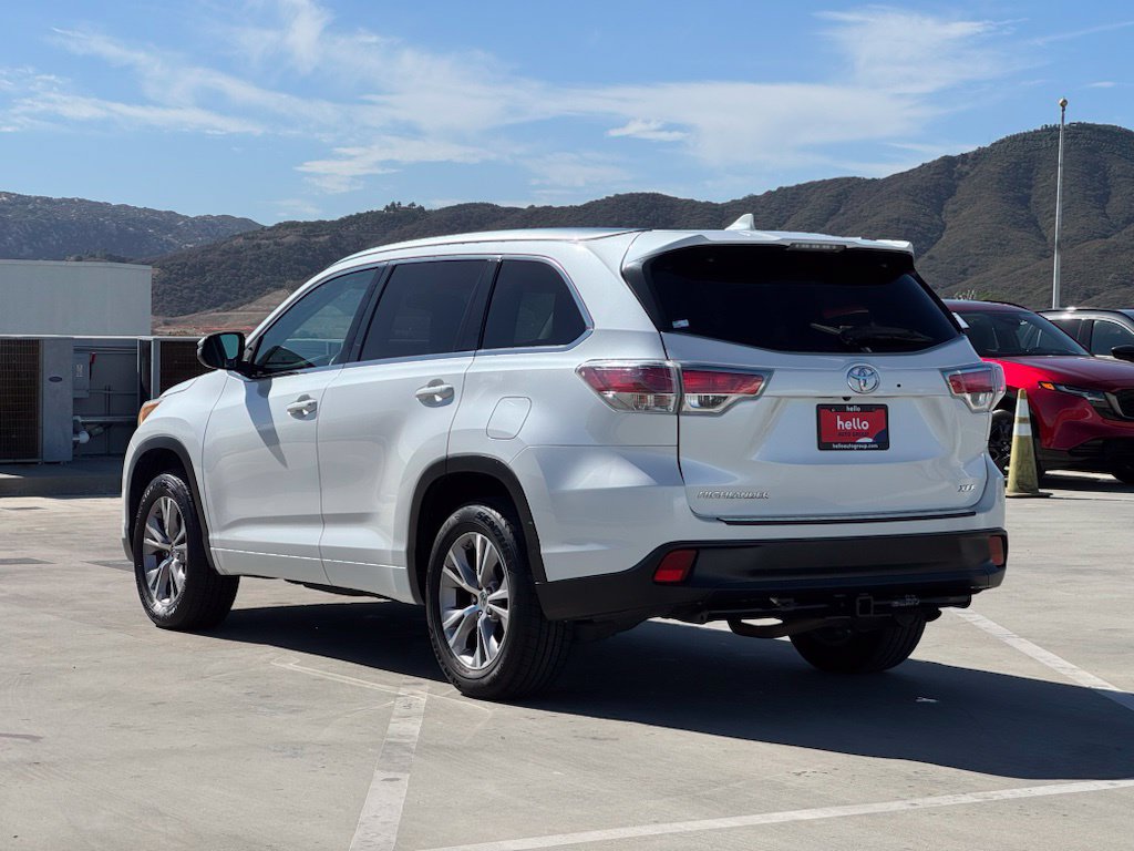 Used 2015 Toyota Highlander XLE FWD image 30